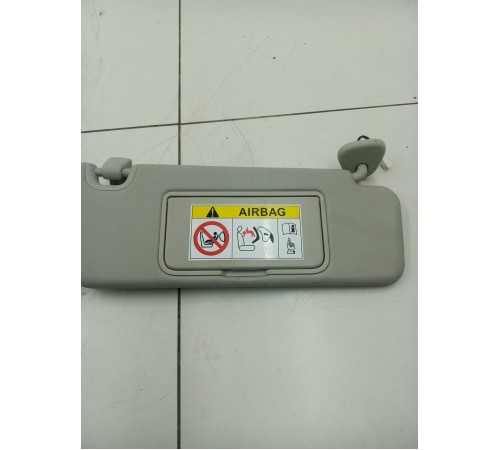 Козырек солнцезащитный Пассажирский