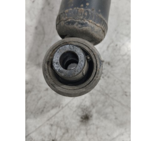 Амортизатор подвески задний правый