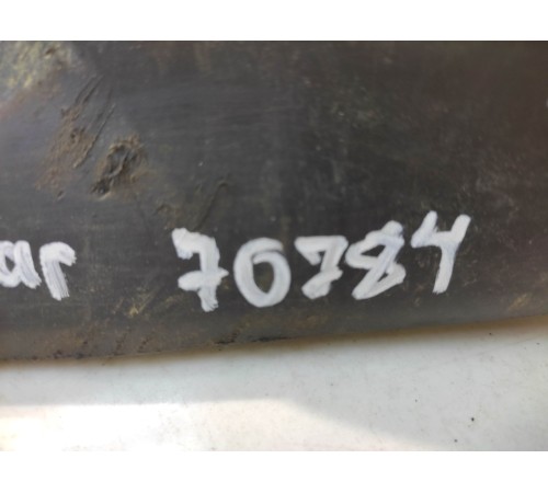 Брызговик (передний, правый)