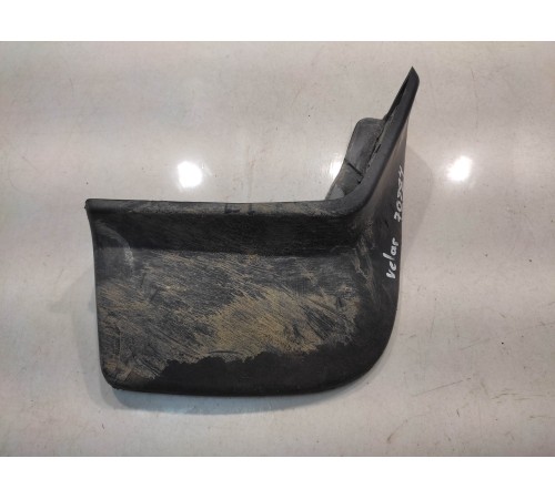 Брызговик (передний, правый)