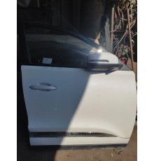 Дверь передняя правая в сборе