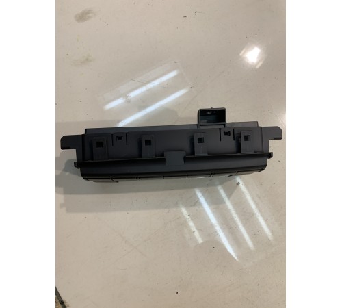 Блок управления климат-котролем (задний)