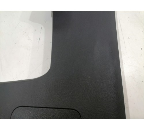 Накладка торпедо нижняя левая