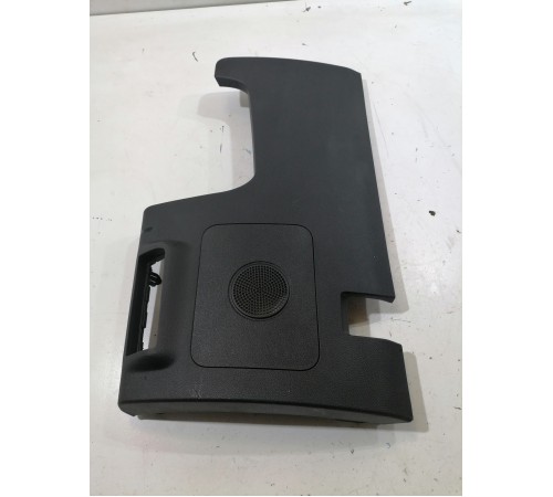 Накладка торпедо нижняя левая