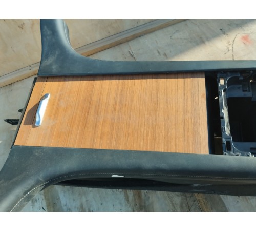 Центральная консоль