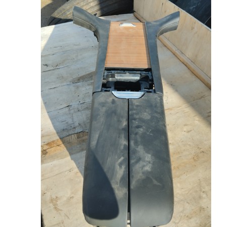 Центральная консоль