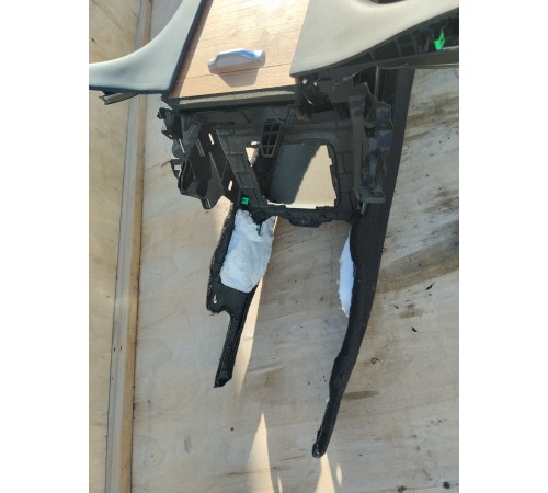 Центральная консоль