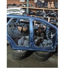 Порог с центральной стойкой (правый)