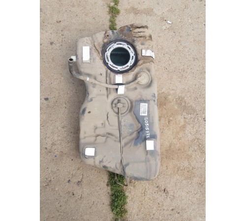 Бак топливный