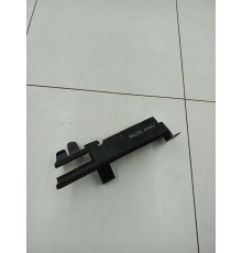 Дефлектор радиатора передний правый