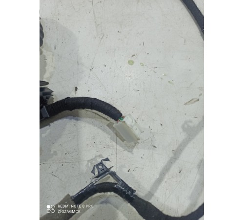 Электропроводка двери (задняя левая)