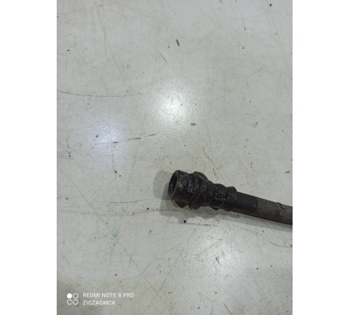 Тормозной шланг(передний правый)