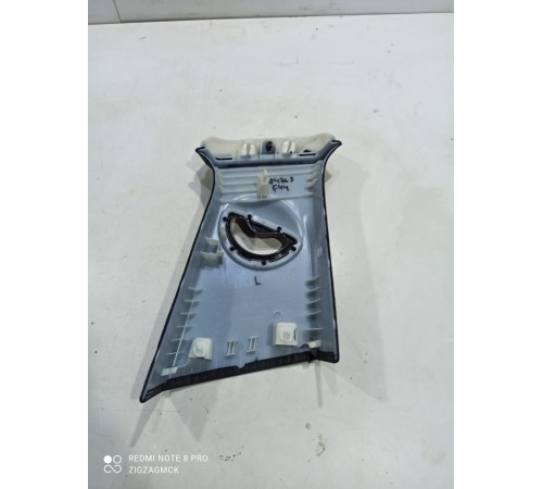 Обшивка центральной стойки(левая верхняя)