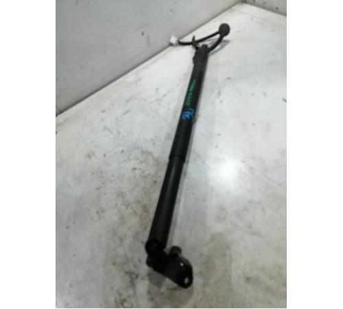 Амортизатор крышки двери багажника левый