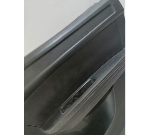 Обшивка двери задняя правая