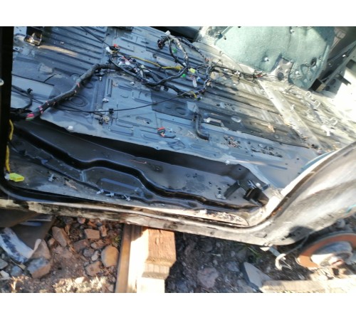 Порог со стойкой (левый)