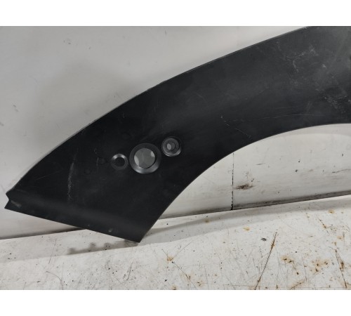 Накладка замка капота правая