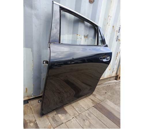 Дверь задняя левая