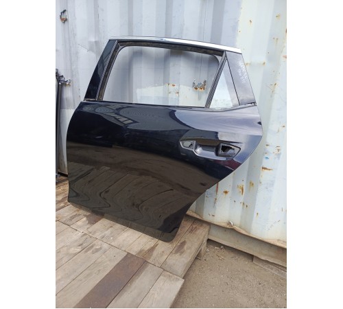 Дверь задняя левая