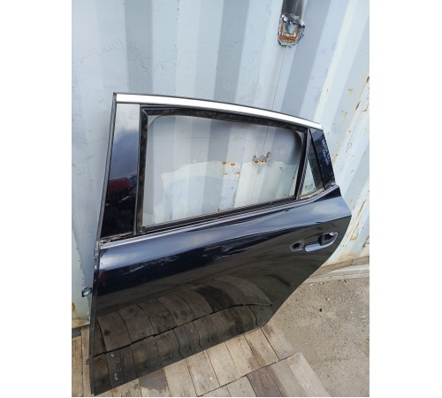 Дверь задняя левая