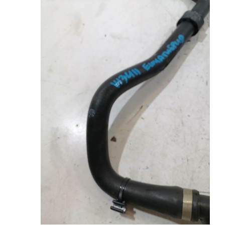 Патрубок системы охлаждения