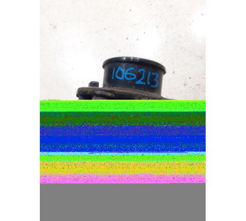 Горловина топливного бака