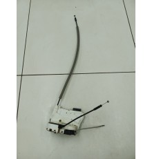 Замок двери передний левый