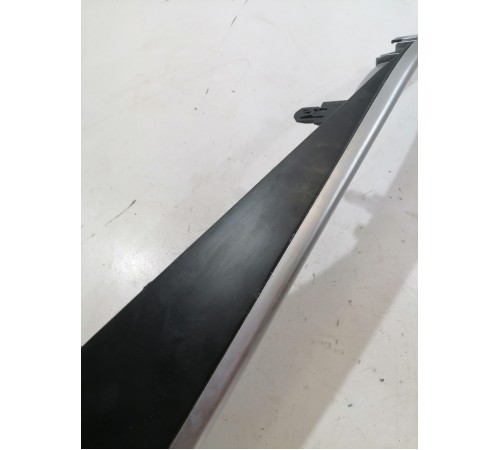 Накладка торпедо декоративная