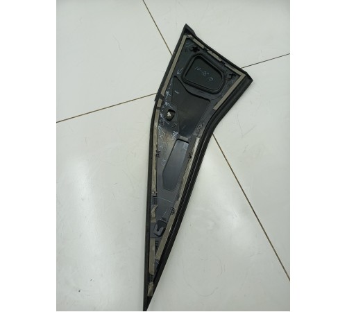 Накладка крыла задняя левая