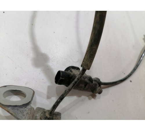 Датчик ABS передний левый