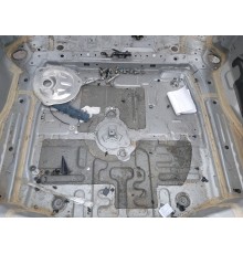 Пол (ниша) багажника