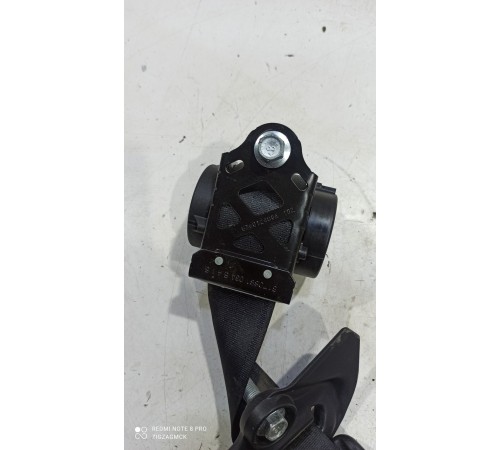 Ремень безопасности (задний левый)