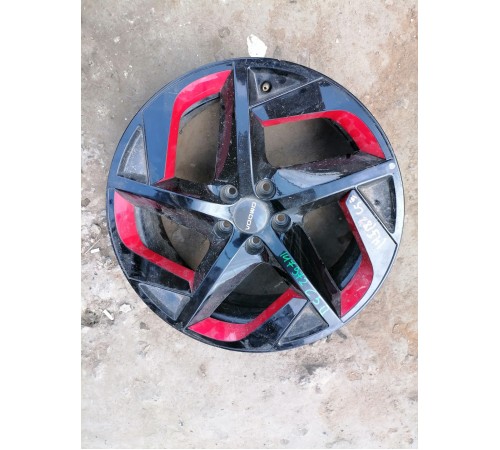 Диск литой R18