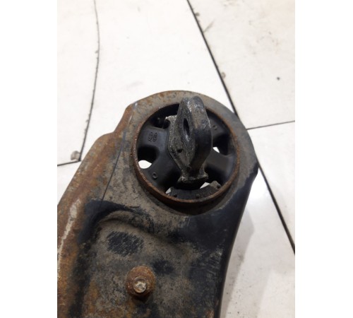 Рычаг подвески(задний левый)