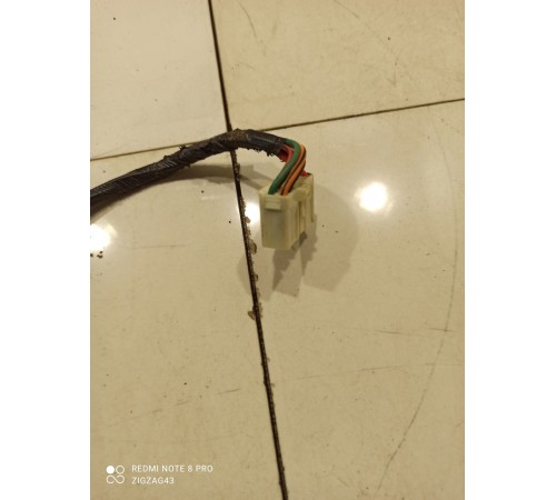 Электропроводка двери (передняя правая)