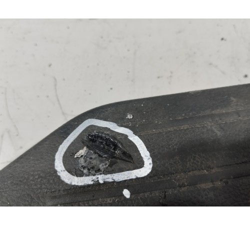 Накладка порога (передняя правая)