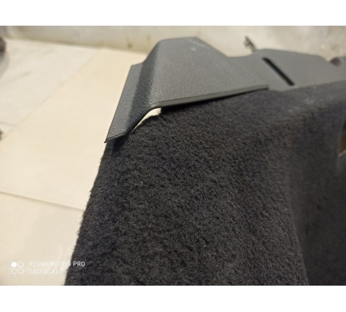 Обшивка багажника(левая)