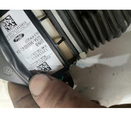 Элемент подогрева и вентиляции переднего левого сиденья