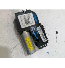 Моторчик люка крыши передний