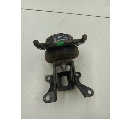 Опора двигателя правая