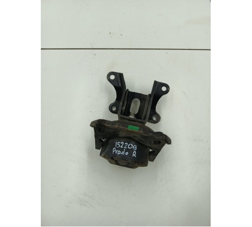 Опора двигателя правая