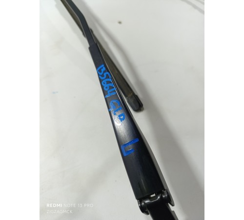 Поводок стеклоочистителя левый, водительский