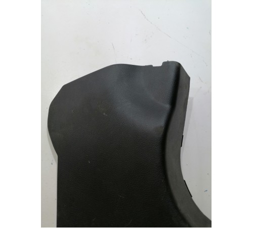 Накладка порога передняя правая внутренняя