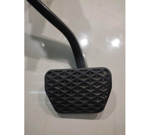 Педаль тормоза