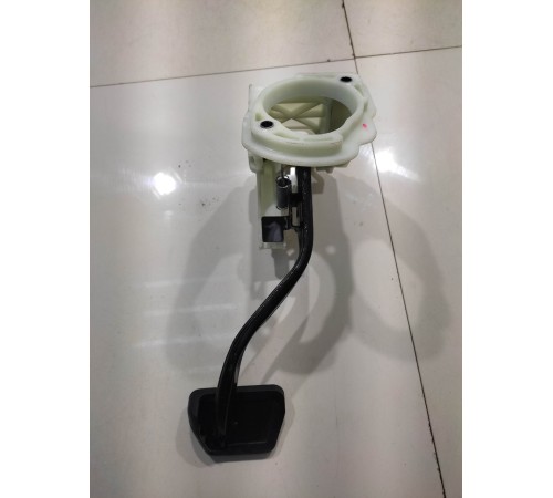 Педаль тормоза