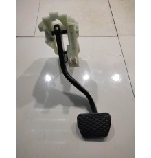 Педаль тормоза