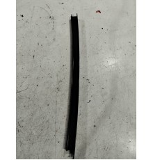 Направляющая стекла двери (задняя, правая)