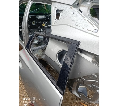 Дверь задняя правая