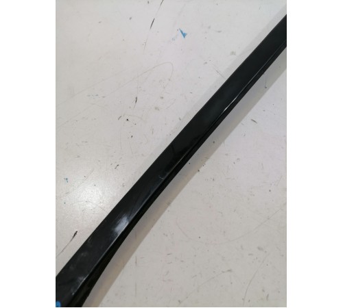 Накладка стойки лобового стекла правая