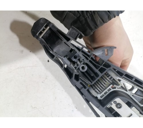 Ручка передняя левая